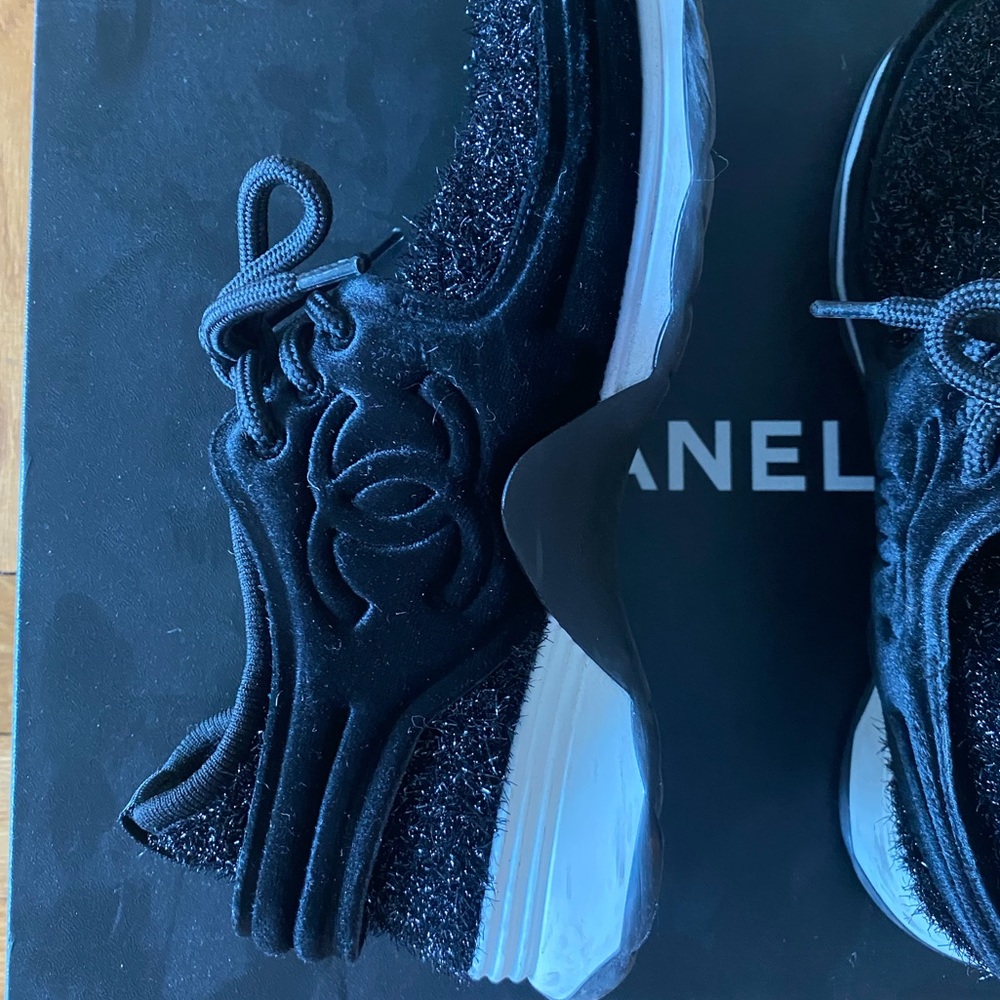 Chanel sneakers training shoes size 36